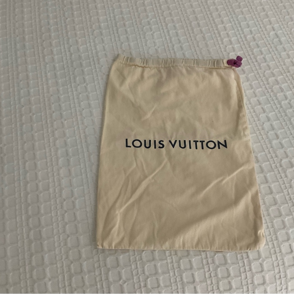 Louis Vuitton Cream Dust Bag